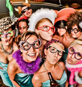 сценарии новогодних корпоративов и праздников